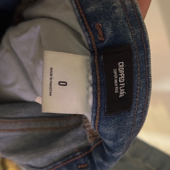 Cropped Flare Super High Rise Jeans - size 0 - Picture 2 of 4